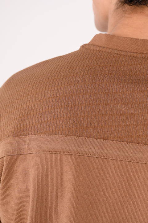 RELAXED FIT TEXTURED TEE