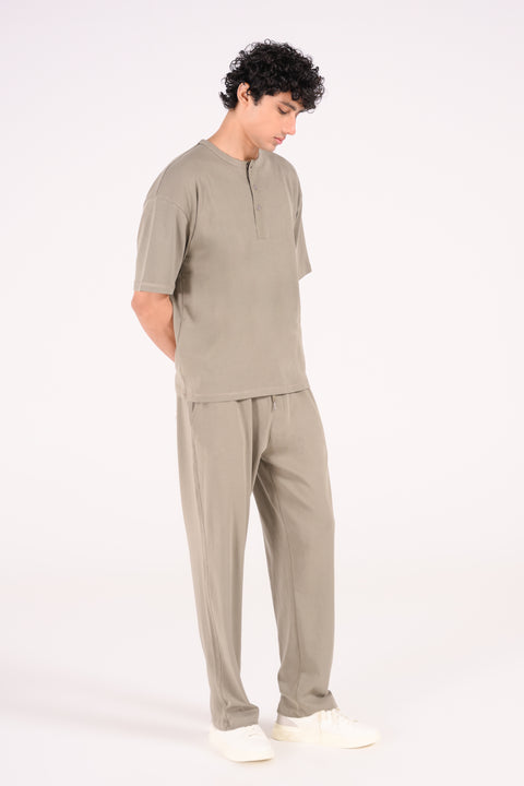 RELAXED FIT HENLEY