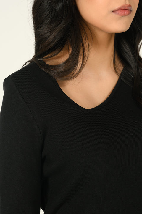 ASSYMETRICAL KNIT TOP