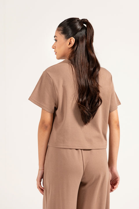 EMBROIDERED BOXY TEE