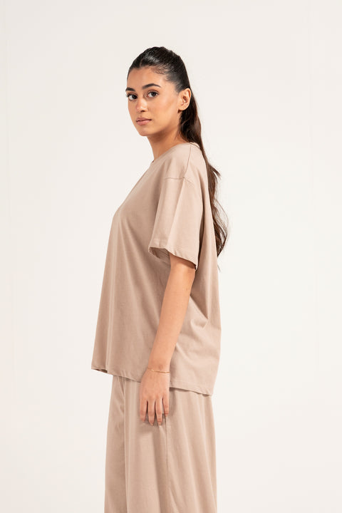 BASIC OVERSIZED TEE