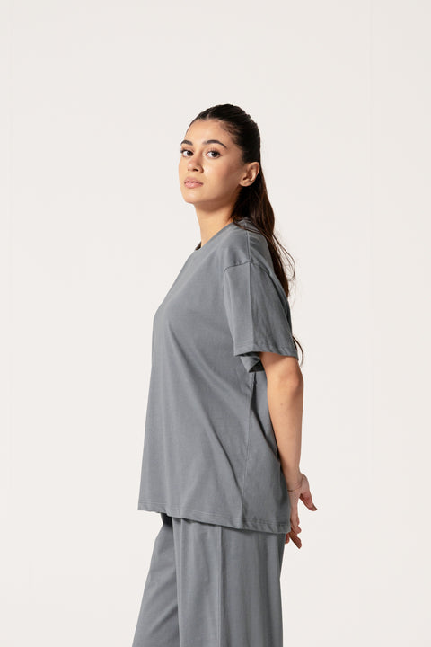BASIC OVERSIZED TEE