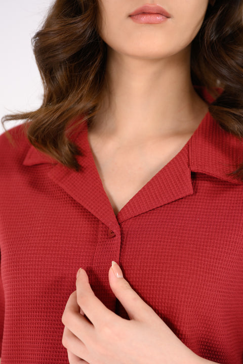 TEXTURED BUTTON DOWN TEE