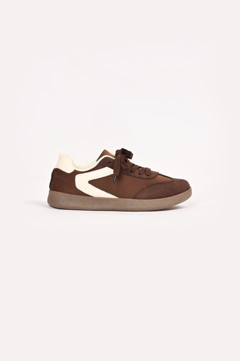 CONTRAST PANEL SNEAKERS