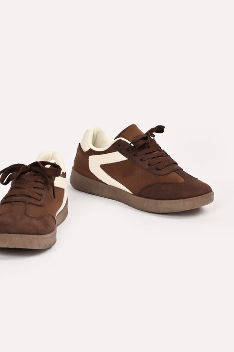 CONTRAST PANEL SNEAKERS
