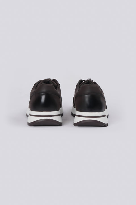 TRAINERS