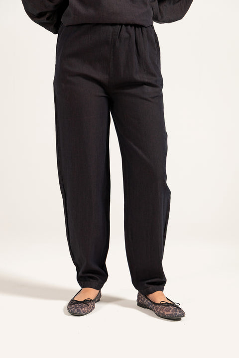 STRAIGHT FIT TROUSERS