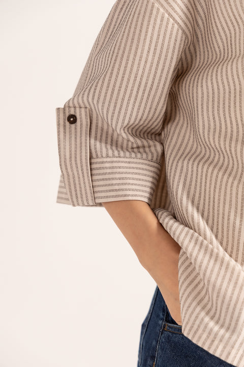OVERSIZED BUTTON-DOWN SHIRT