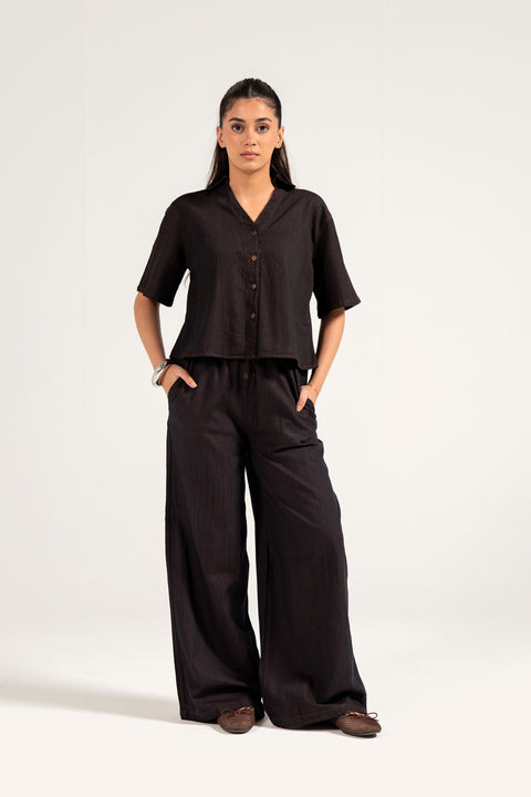 CROPPED TOP WITH RUCHED DETAIL
