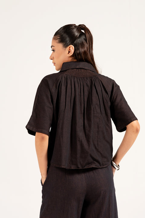 CROPPED TOP WITH RUCHED DETAIL