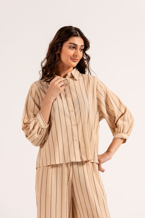 TEXTURED BUTTON DOWN TOP