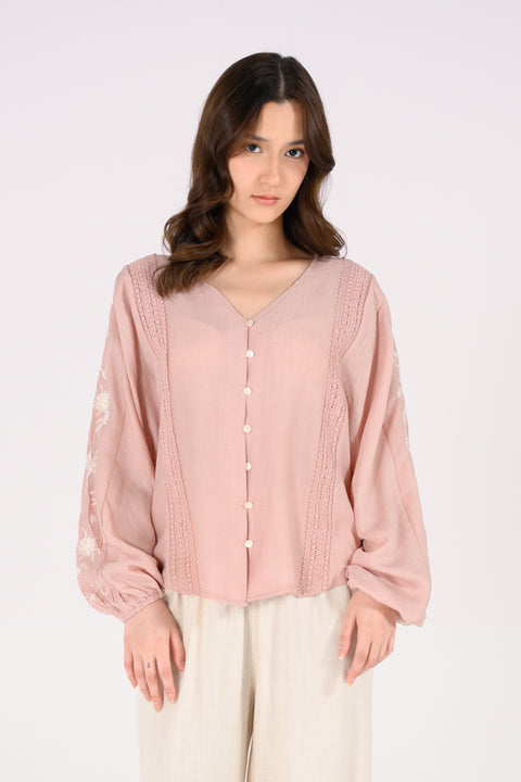 EMBROIDERED KIMONO TOP