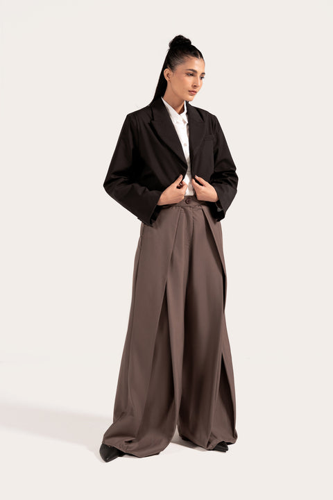 PLEATED SHORT COAT