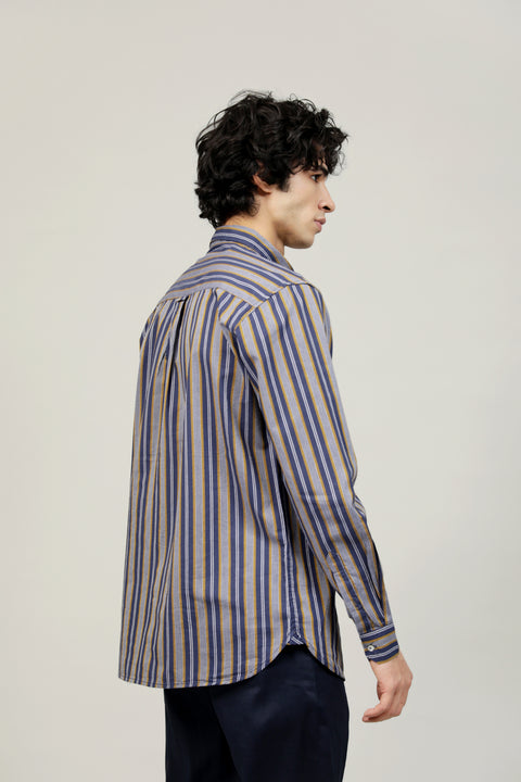 BUTTON DOWN STRIPED SHIRT