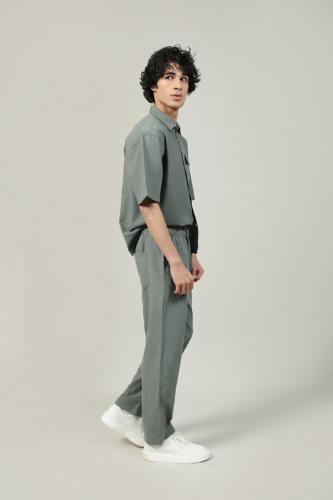 BUTTON DOWN BOXY FIT SHIRT