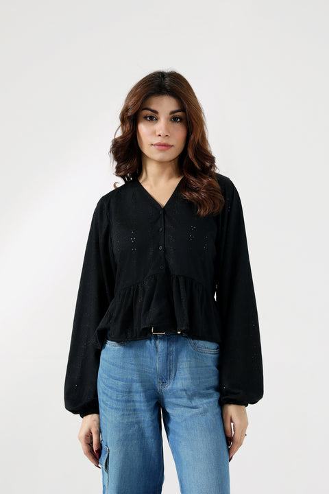 EMBROIDERED KNITTED BLOUSE