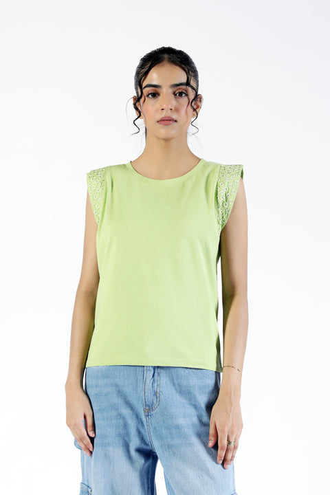 EMBROIDERED TEE