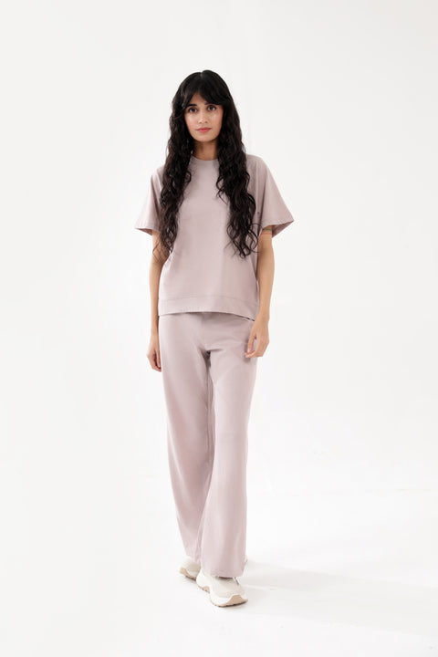 BOX FIT TEE WITH HEM DETAIL