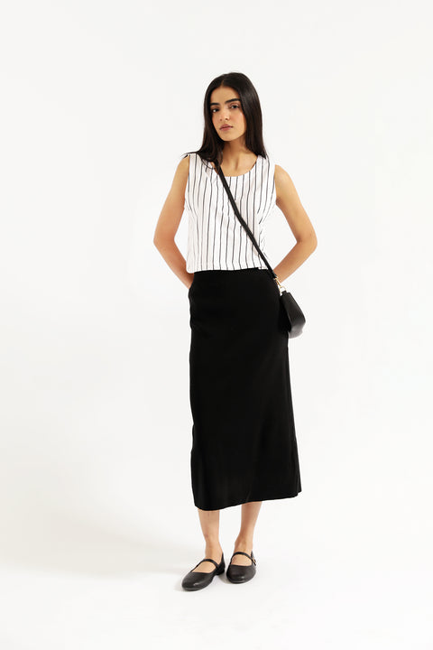 STRIPED TOP WITH BOW DETAIL