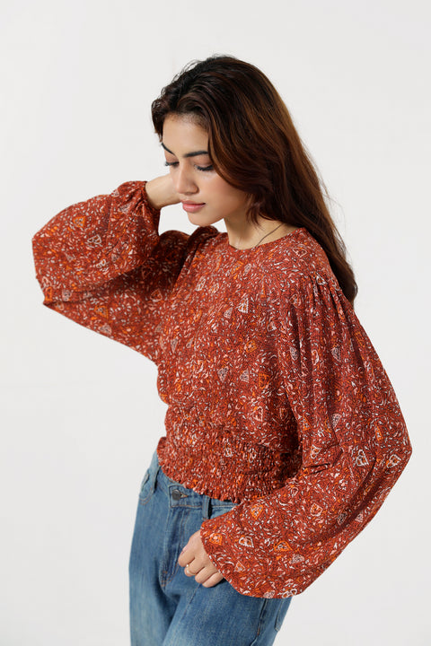 TOP WITH SMOCKING DETAIL