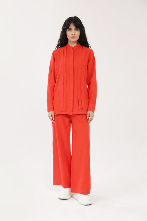 PLEATED BUTTON DOWN TOP