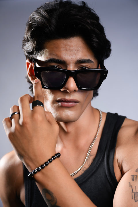 ONYX SQUARE SUNGLASSES