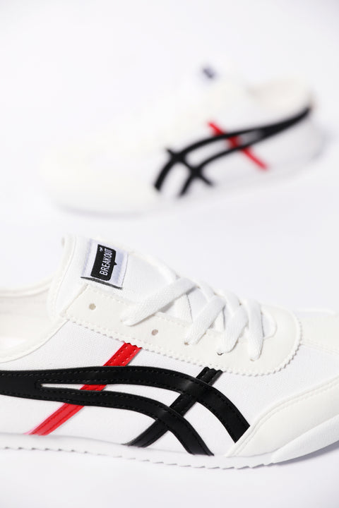 TRAINERS