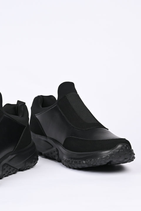 RUNNING TRAINERS