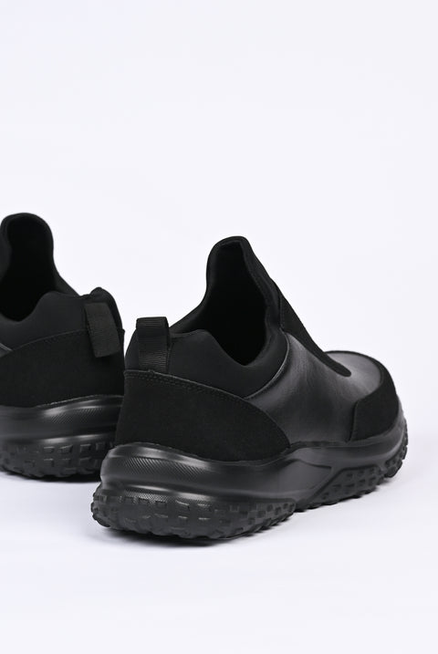 RUNNING TRAINERS