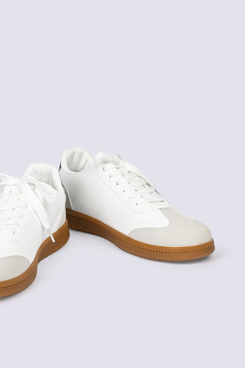 TRAINERS
