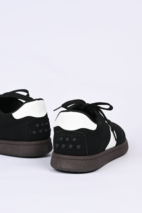 SUEDE SNEAKERS