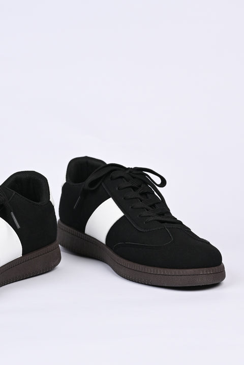 SUEDE SNEAKERS