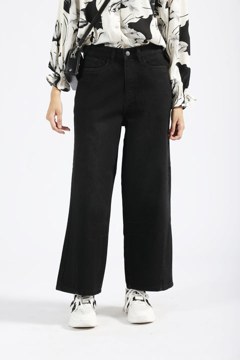 SLOUCHY FIT DENIM