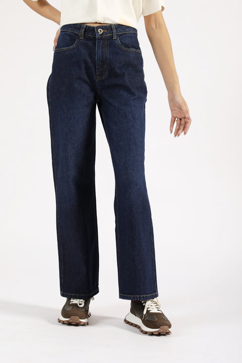 STRAIGHT FIT DENIM