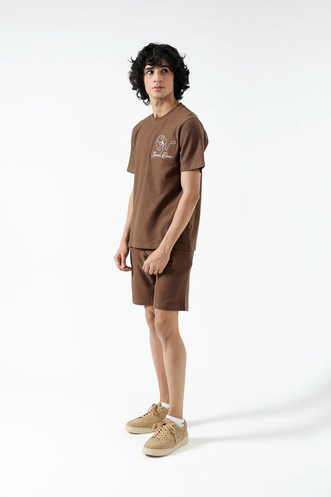 EMBROIDERED TEXTURED TEE