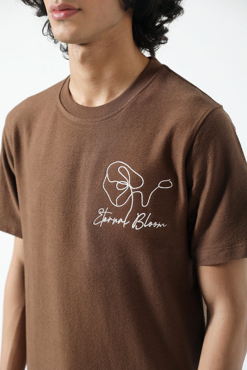 EMBROIDERED TEXTURED TEE