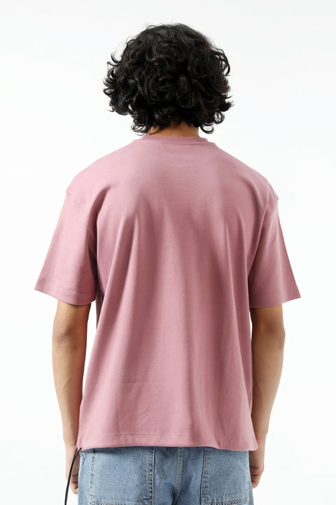 BAGGY FIT TEE WITH POCKET