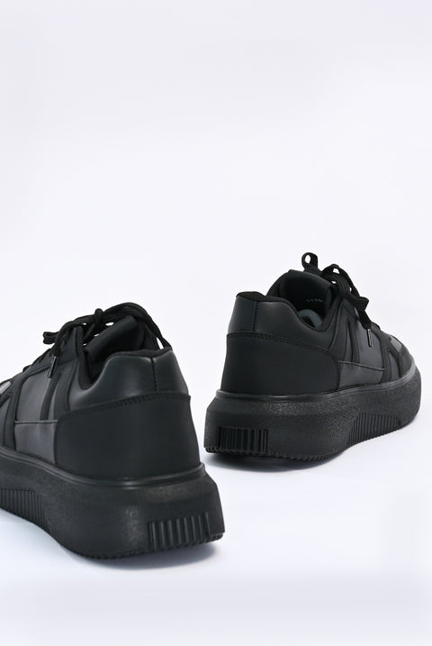 TRAINERS