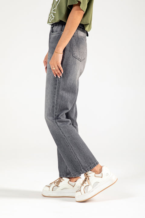 STRAIGHT FIT DENIM