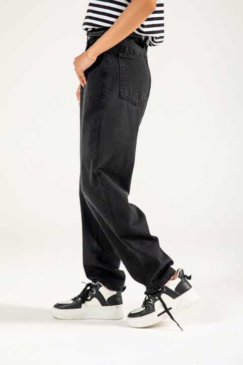 BARREL FIT DENIM