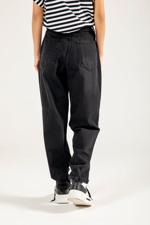 BARREL FIT DENIM
