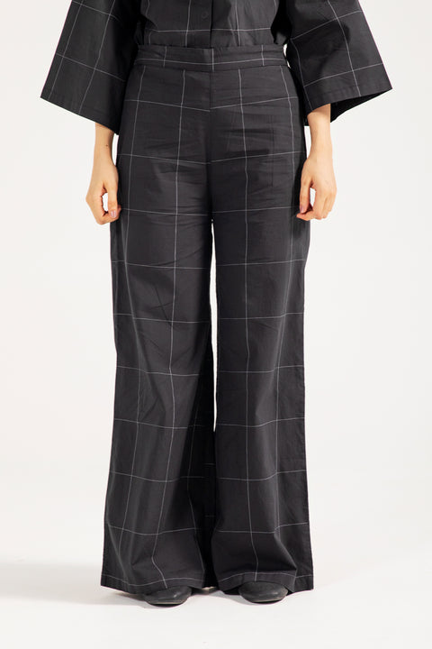 CHECKERED WIDE LEG TROUSERS