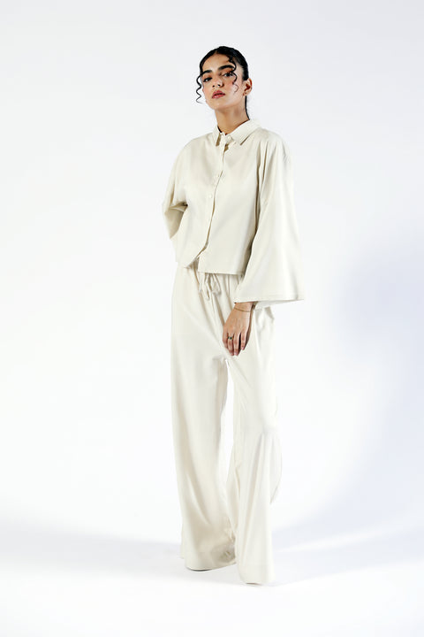 BOXY FIT LINEN TOP