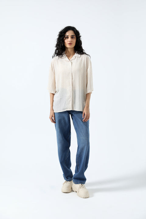 TEXTURED BUTTON DOWN SHIRT