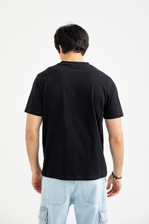 GRAPHIC TEE