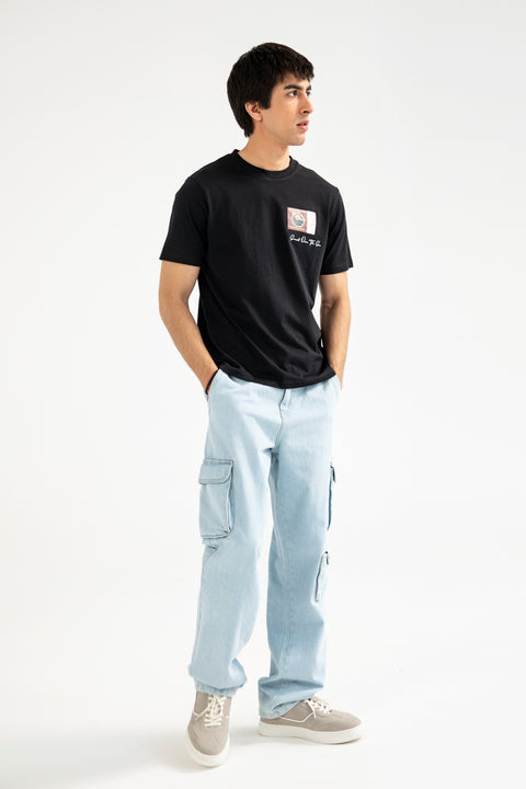 GRAPHIC TEE
