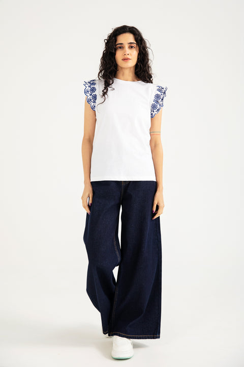 TEE WITH SCHIFFLI DETAIL