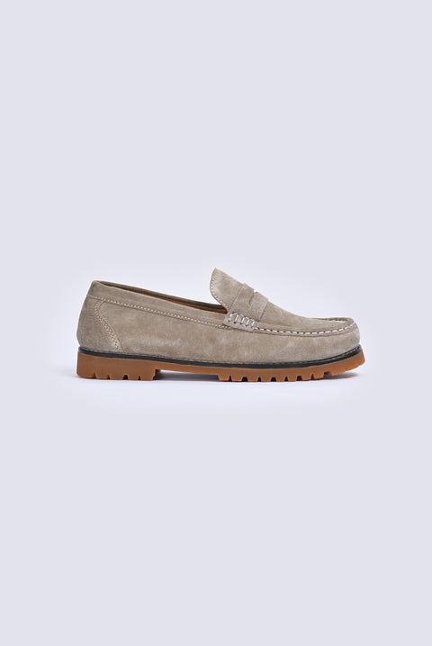 LOAFER