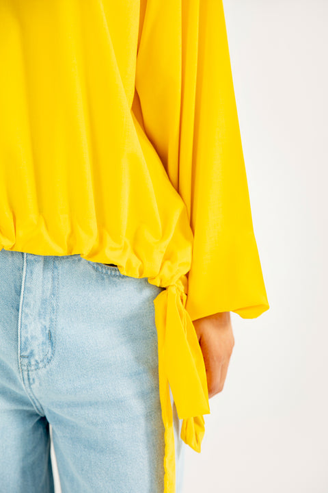 TOP WITH HEM DETAIL