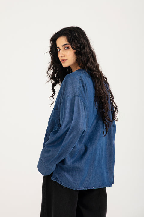 BUTTON DOWN DENIM TOP